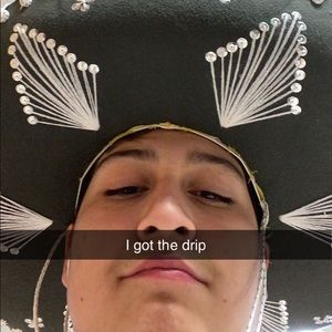 Meet your Posher, Ethan